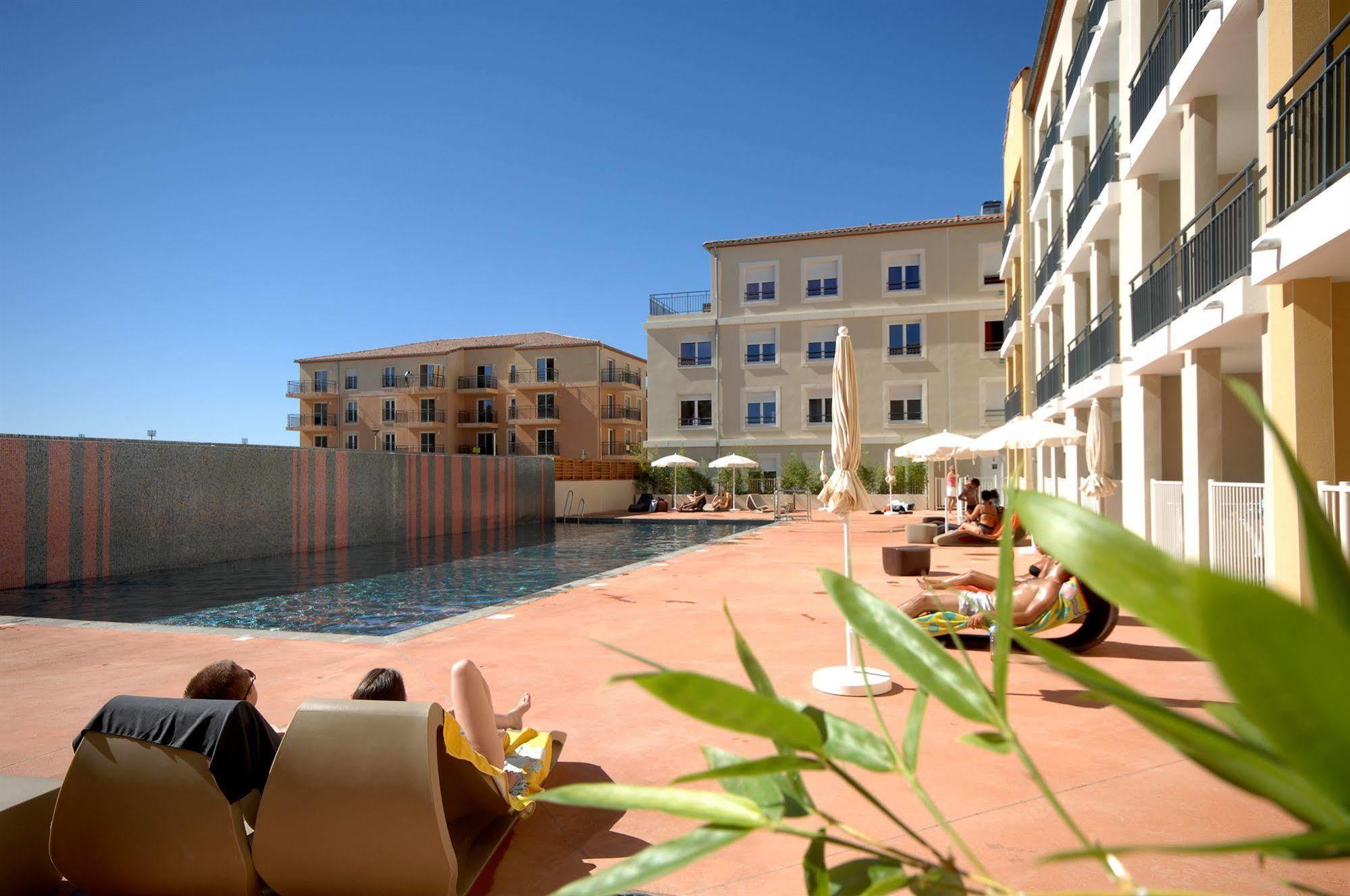 Residence De Tourisme Cote Green Juvignac Esterno foto